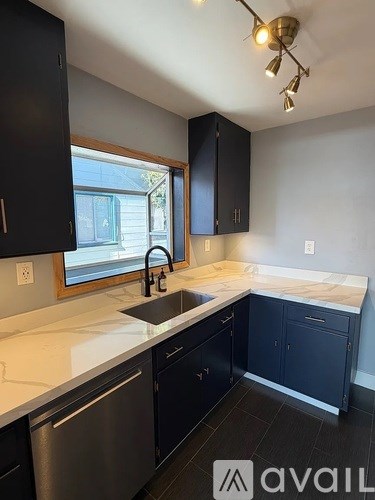 6259 Plymouth Avenue 2 Beds Apartment for Rent