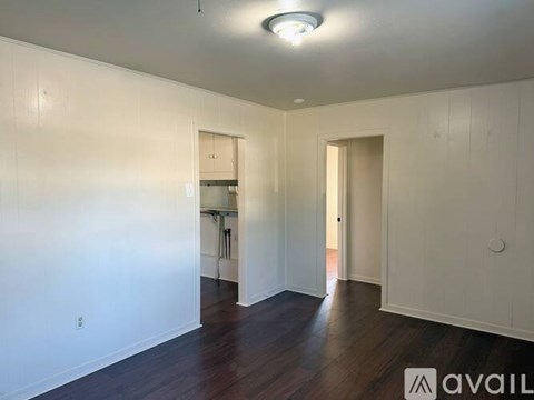 2838 Featherston Ave 3 Beds Apartment for Rent