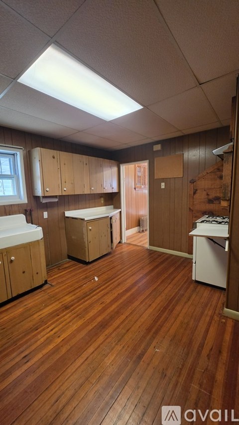 40 King St 2 Beds Apartment for Rent