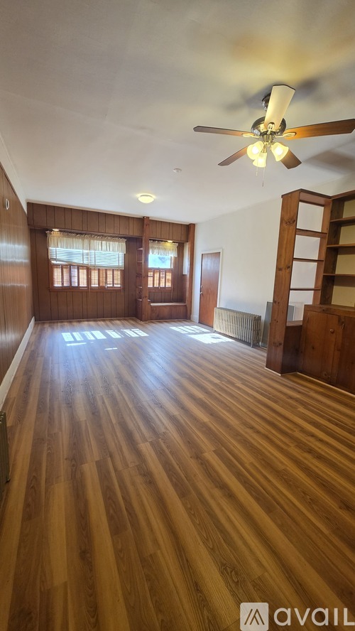 40 King St 2 Beds Apartment for Rent - Photo gallery 4