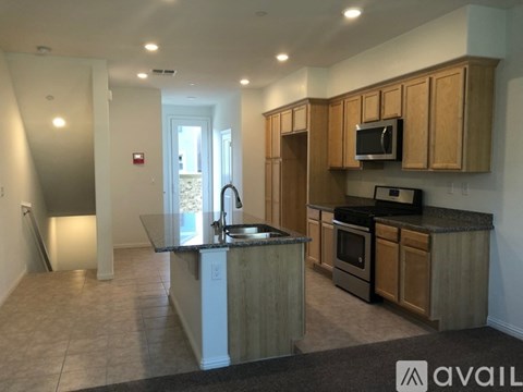 866 Garden St 2 Beds Apartment for Rent