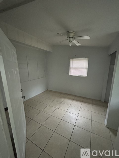 1413 N Hudson St 4 Beds Apartment for Rent