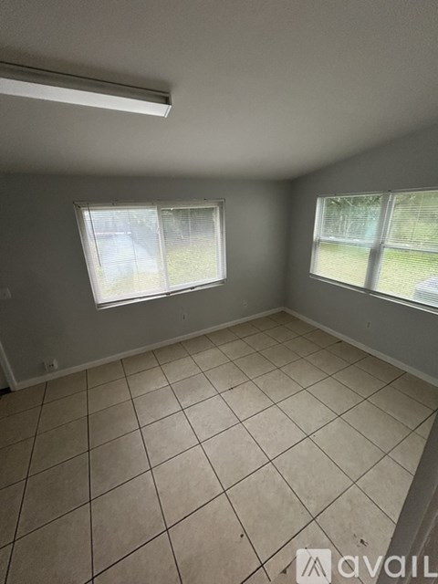 1413 N Hudson St 4 Beds Apartment for Rent