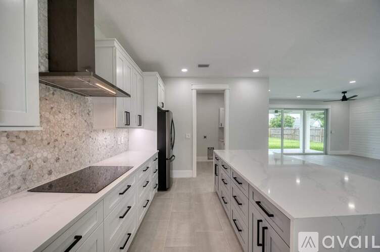 1137 Danny Drive 3 Beds Single Family Home for Rent - Photo gallery 3