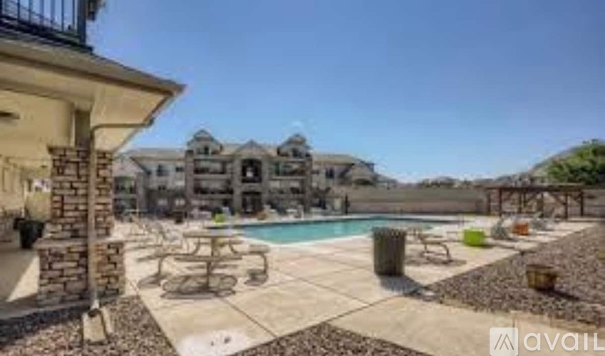 7222 South Blackhawk Street 2 Beds Condo for Rent - Photo gallery 3