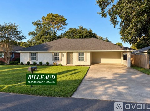 108 Granada Dr 4 Beds Apartment for Rent