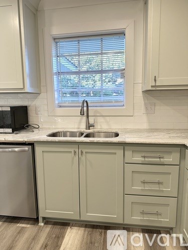 108 Granada Dr 4 Beds Apartment for Rent