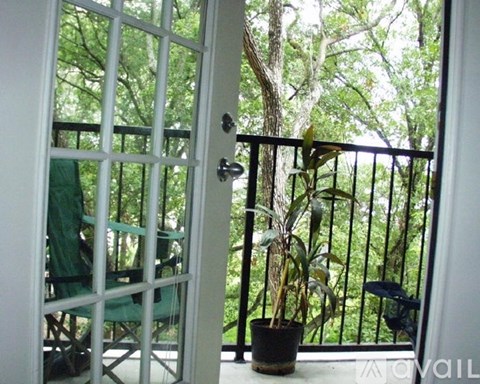 304 E South St 1 Apartment for Rent