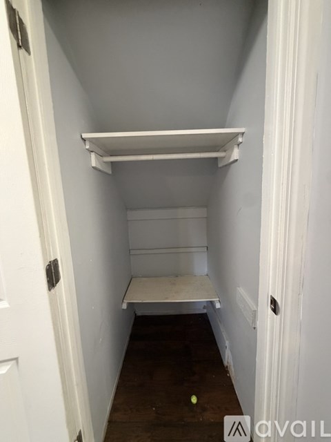 568 Centerwood Street 2 Beds Apartment for Rent