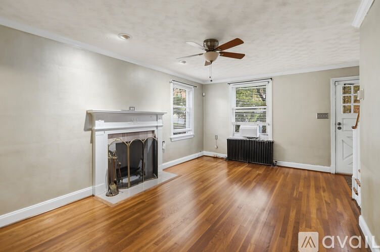 4810 Russell Avenue 3 Beds Single Family Home for Rent - Photo gallery 3