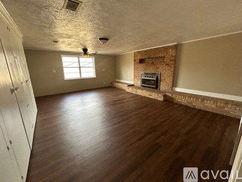 119 Doris Street 3 Beds Apartment for Rent