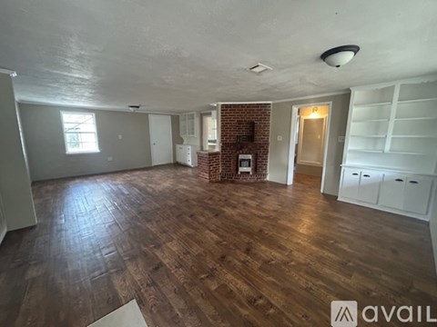 119 Doris Street 3 Beds Apartment for Rent