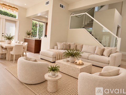 2020 Santa Ana Avenue Unit F 3 Beds Apartment for Rent
