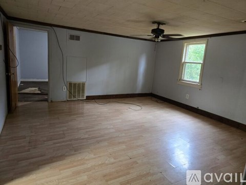 807 W Illinois St 2 Beds Apartment for Rent
