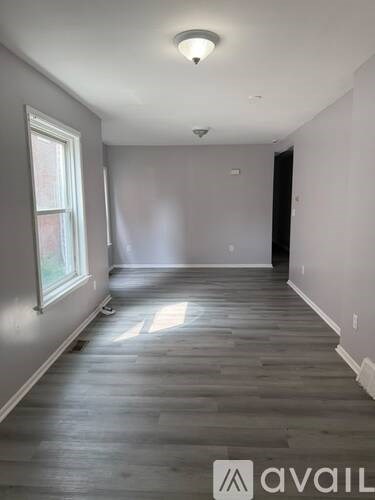 21-23 Underwood St 2 Beds Apartment for Rent