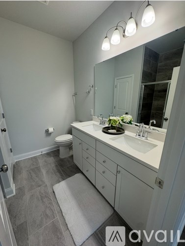 350 Pulaski Drive 3 Beds Apartment for Rent