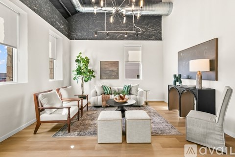 202 N Adams St 2 Beds Apartment for Rent