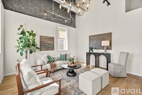 202 N Adams St 2 Beds Apartment for Rent