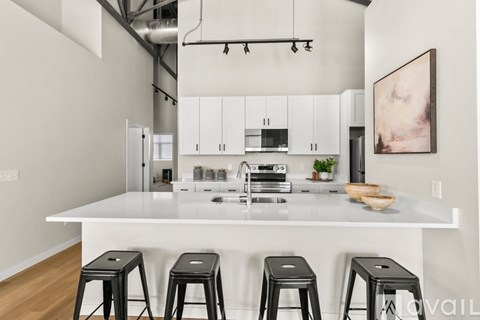 202 N Adams St 2 Beds Apartment for Rent