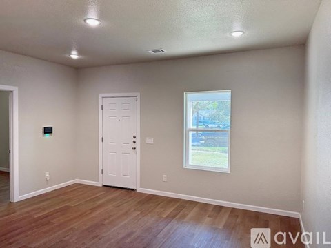 2304 10Th St 3 Beds Apartment for Rent