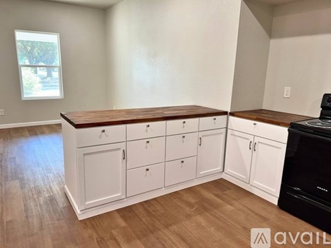 2304 10Th St 3 Beds Apartment for Rent