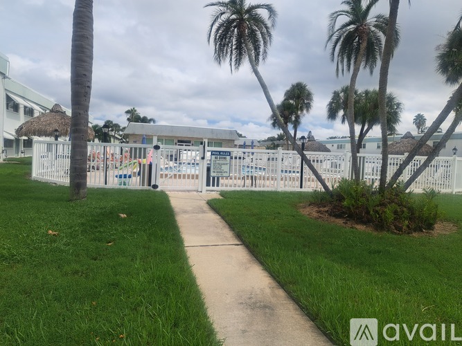 5347 81st Lane North 2 Beds Condo for Rent - Photo gallery 3