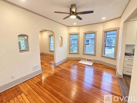 701 Spruce St 2 Beds Apartment for Rent