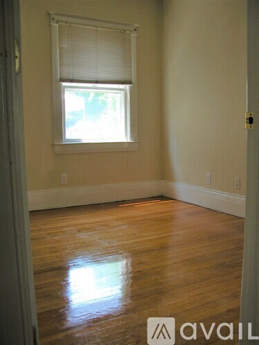 115 Vassar Street 3 Beds Apartment for Rent