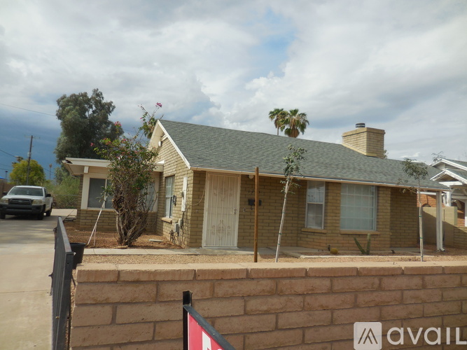 1716 S Roosevelt St 3 Beds Single Family Home for Rent - Photo gallery 1