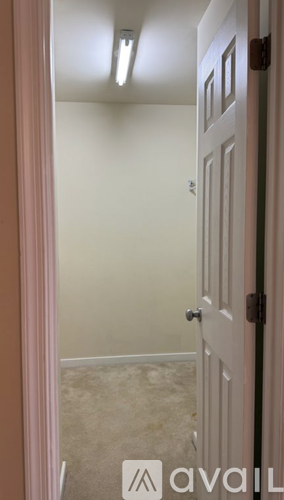 8601 Sedgemoor Drive 4 Beds Single Family Home for Rent - Photo gallery 2