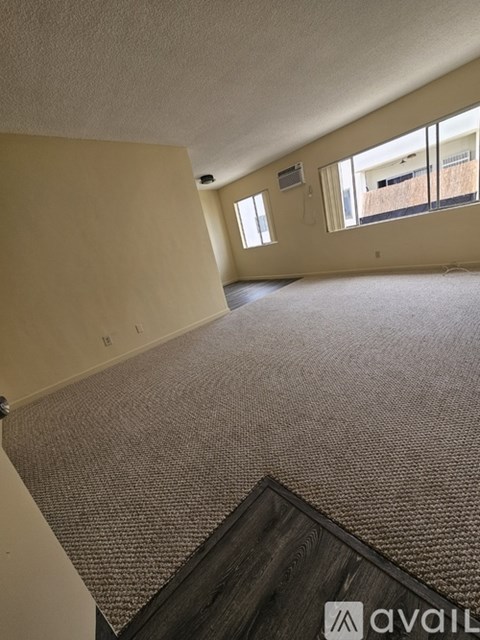 5711 La Mirada Ave 2 Beds Apartment for Rent