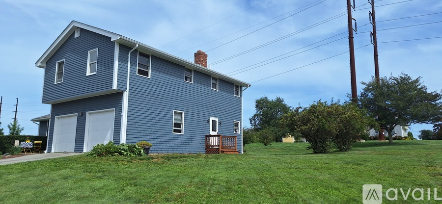 Hilltop Rd 3 Beds Single Family Home for Rent - Photo gallery 3
