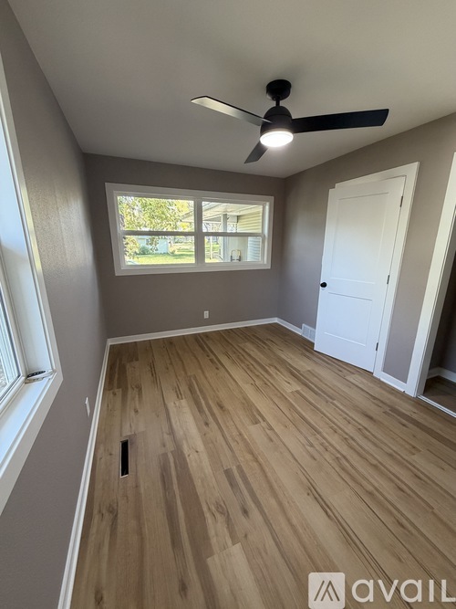 221 North Linton Street 3 Beds Single Family Home for Rent - Photo gallery 4