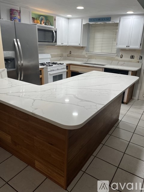 198 Robin Lane 2 Beds Apartment for Rent
