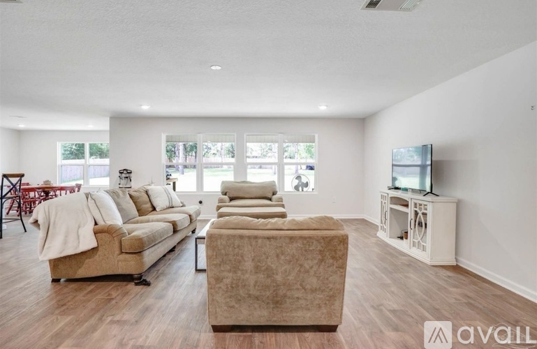 8016 Twin Cedar Drive 4 Beds Single Family Home for Rent - Photo gallery 5