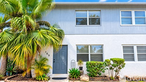 7169 West Sunrise Boulevard 2 Beds Apartment for Rent