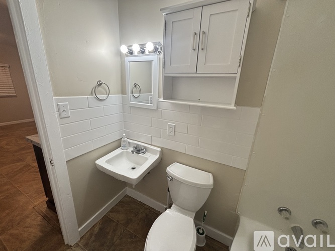 223 Madison Street 1 Single Family Home for Rent - Photo gallery 3