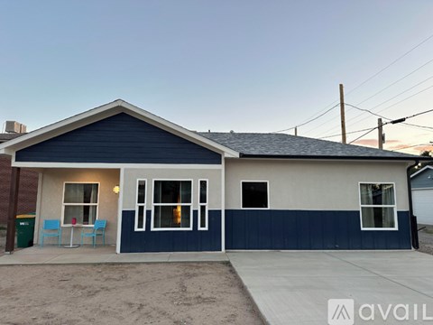 227 North Mulberry Street 2 Beds Apartment for Rent