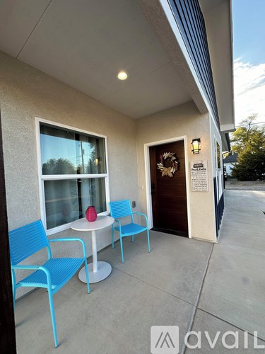 227 North Mulberry Street 2 Beds Apartment for Rent