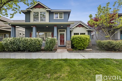 922 East Winding Creek Drive 4 Beds Apartment for Rent
