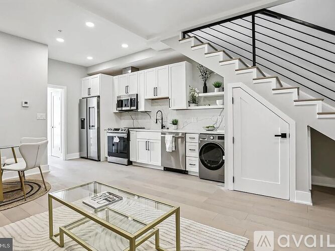 611 Kennedy St NW 3 Beds Condo for Rent - Photo gallery 1