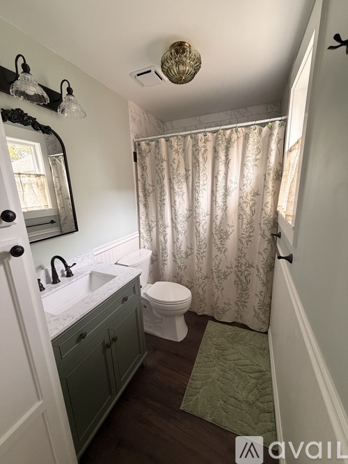 120 1/2 Longs Peak Avenue 1 Single Family Home for Rent - Photo gallery 4