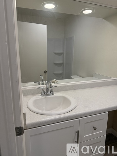 72 Scotland Road 2 Beds Single Family Home for Rent - Photo gallery 2