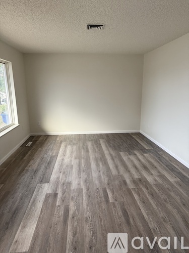 72 Scotland Road 2 Beds Single Family Home for Rent - Photo gallery 4