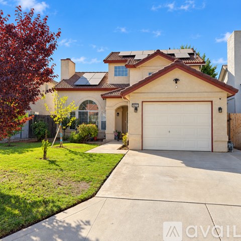 9631 North 10Th Street 3 Beds Apartment for Rent
