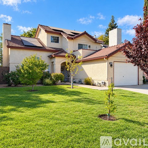 9631 North 10Th Street 3 Beds Apartment for Rent