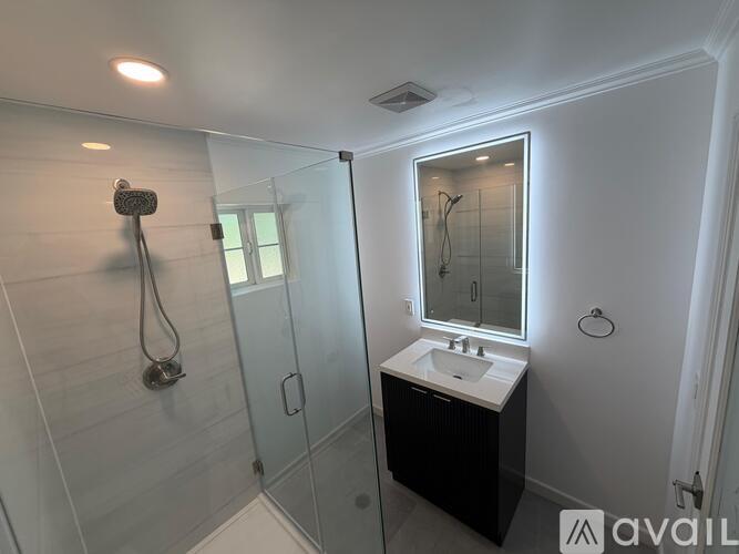 23837 Welby Way #1/2 1 Single Family Home for Rent - Photo gallery 3