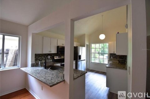 9735 Fredericksburg Road 4 Beds Apartment for Rent
