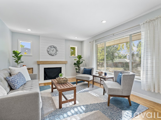 2582 South Dennison Court 5 Beds Single Family Home for Rent - Photo gallery 3