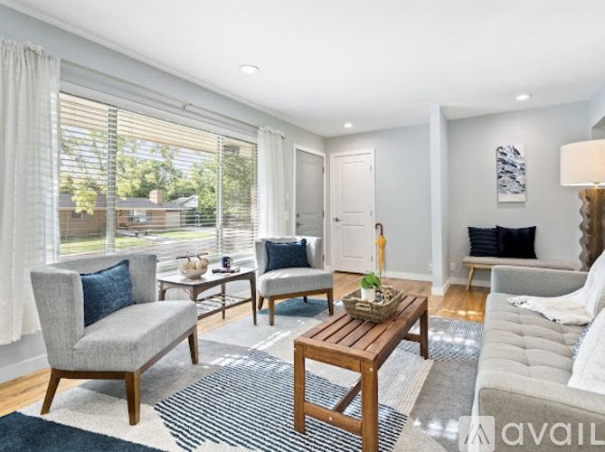 2582 South Dennison Court 5 Beds Single Family Home for Rent - Photo gallery 4